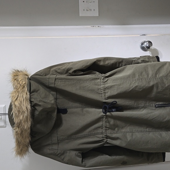 13) Vexy 2-in-1 Coat - Picture 3 of 16